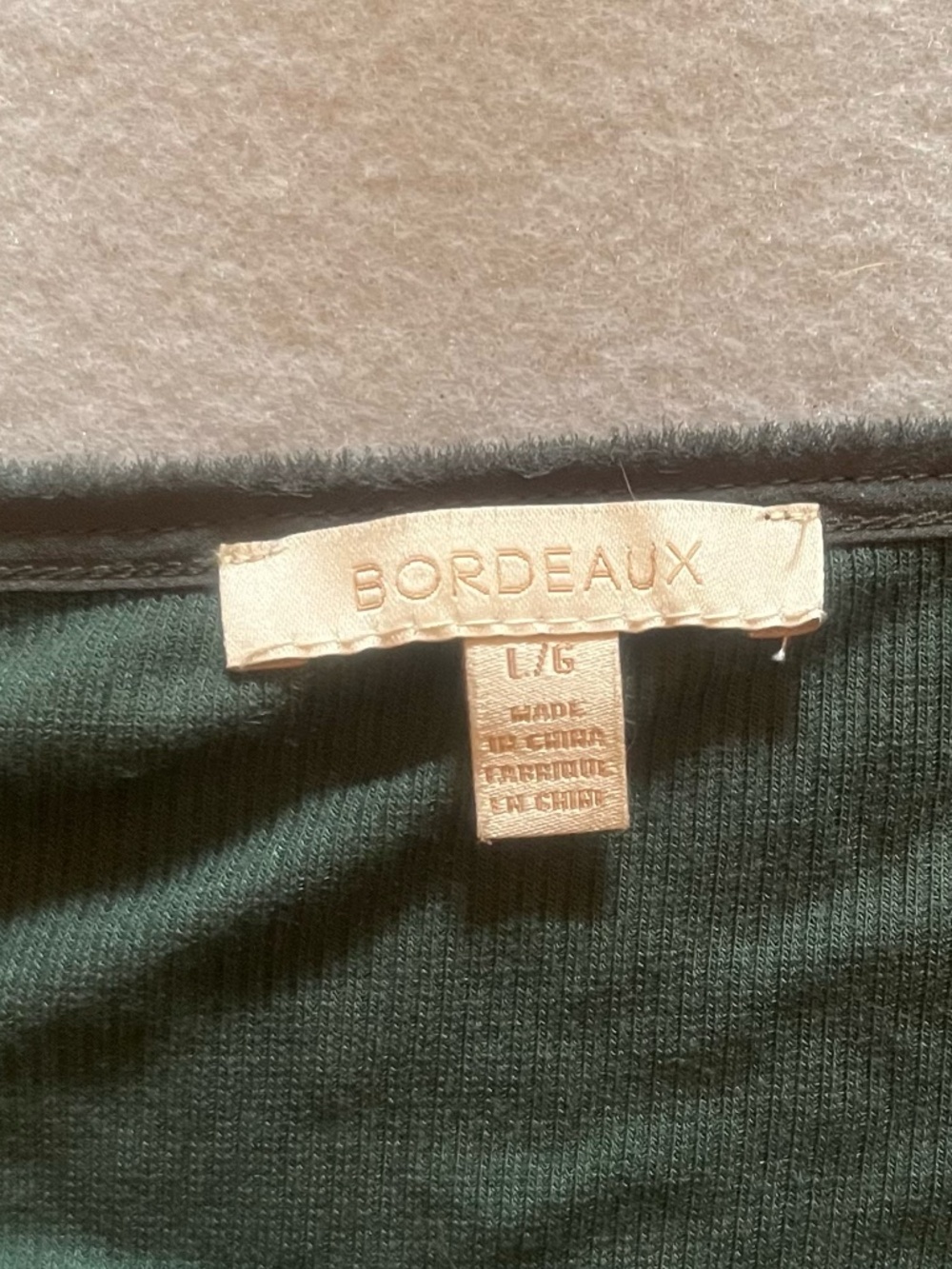 Bordeaux | Dark Green Ribbed Pleated-Back Top - Picture 5 of 6